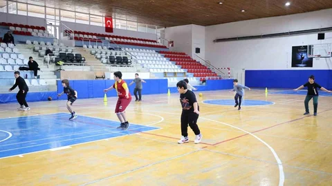 Bilecik'te Basketbol Antrenmanları Devam Ediyor
