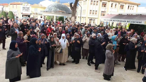 Balıkesir'den Umreciler Uğurlandı