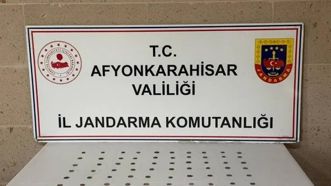 Jandarma, 70 Tarihi Sikke Ele Geçirdi