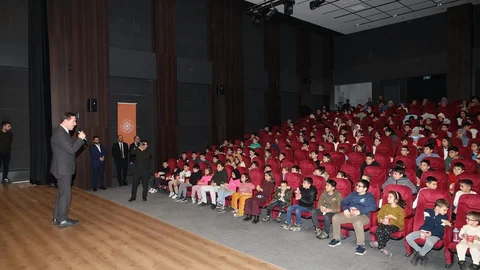 Karatay'da Çocuklar için Kültürel Etkinlikler