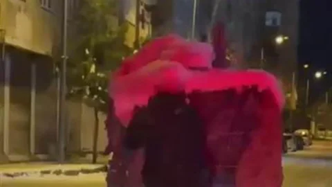 Diyarbakır'da Polisten Anlamlı Yardım