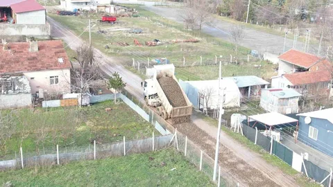 İnönü'de Sokak Çalışmaları Devam Ediyor