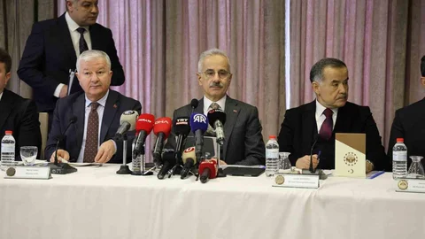 Ulaştırma Bakanı Uraloğlu'ndan Aksaray Açıklamaları