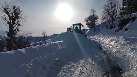 Siirt’te Kapalı Yollar Yeniden Ulaşıma Açıldı