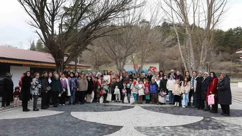 Nilüferli Kadınların Hediyeleri Harmancık'ta