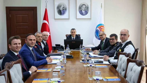 Mersin'de Güvenlik Toplantısı Yapıldı