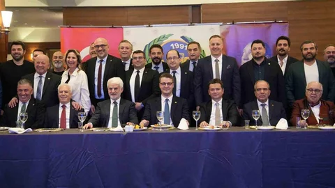 Bursa Fan Club’ta Bayrak Değişimi Yapıldı