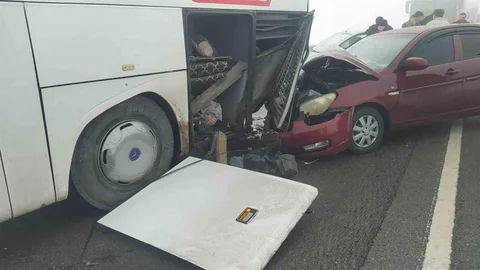 Sivas'ta Zincirleme Trafik Kazası