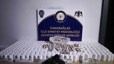 İzmir'de Uyuşturucu Hap Operasyonu