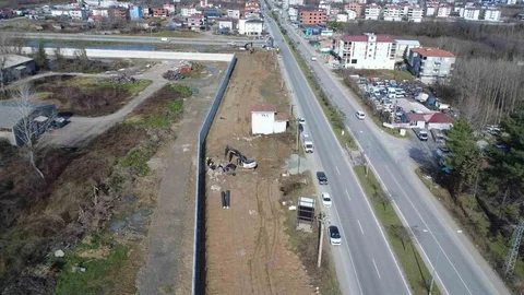 Çarşamba'da Su Hattı Yenileniyor