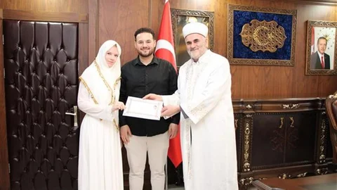 Alman Anna Amasya’da Müslüman Oldu