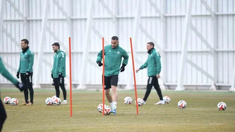 Konyaspor Beşiktaş Maçına Hazırlanıyor