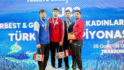 U23 Güreş Şampiyonası İstanbul'da Devam Ediyor