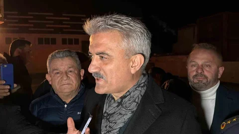 Düzce'de Strafor Fabrikasında Yangın Çalışmaları Devam Ediyor