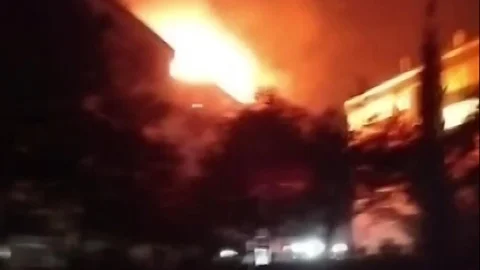 Yalova'da Çatı Katında Yangın Çıktı