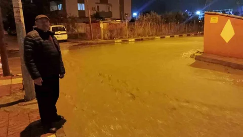 Manisa'da Sağanak Yağış Sonrası Olaylar