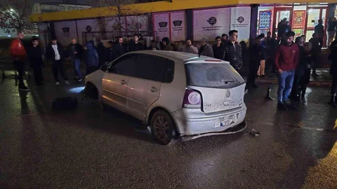 Gaziantep'te Yağış Sonrası Kaza