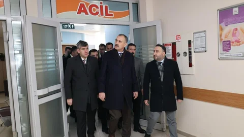 Ağrı'da Vali Bozkurt Hastane Ziyareti