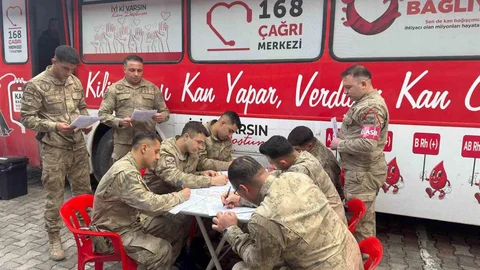 Kilis'te Jandarmadan Kan Bağışı Desteği