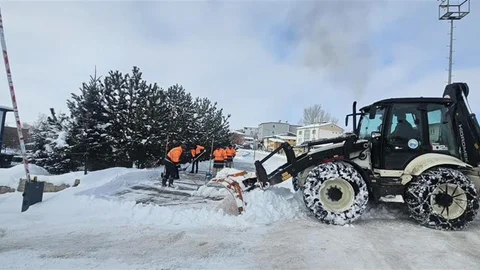 Aydıntepe’de Karla Mücadele Çalışmaları Sürüyor