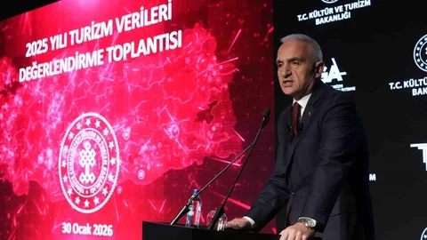 2025 Turizm Geliri 65,2 Milyar Dolar Bekleniyor
