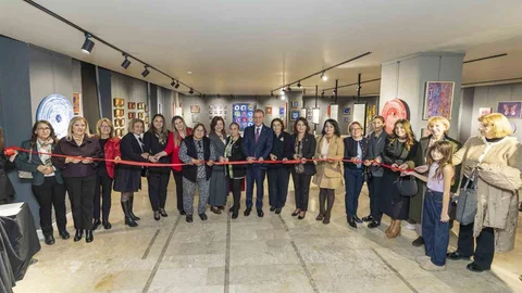 Mersin’de Sanat Dolu Bir Sergi Açıldı