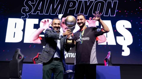 Beşiktaş, Yaay eTürkiye Kupası'nda Şampiyon Oldu