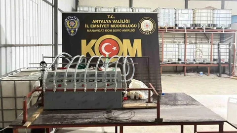 Antalya'da Suç Örgütü Operasyonu