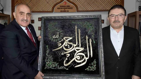 Milletvekili Altınok'tan Erzurum Kent Konseyine Ziyaret