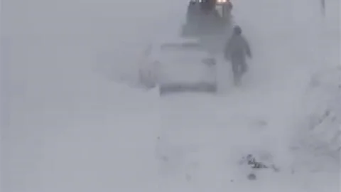 Sivas'ta Kar Yağışı Nedeniyle Yollar Kapandı