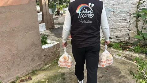 Koçarlı’da Sıcak Yemek ve Yakacak Desteği