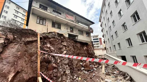 Kontrolsüz İnşaat Çalışması Hasara Neden Oldu