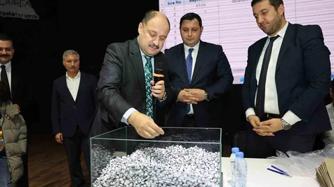 Şanlıurfa'da Noter Huzurunda Kura Çekimi Yapıldı