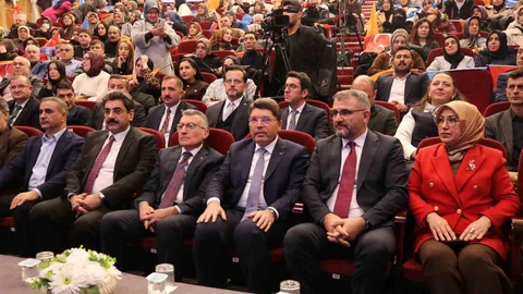 Sivas'ta Adalet Bakanı Açıklamalarda Bulundu