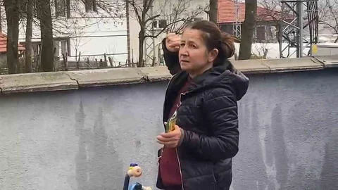 Bartın'da Ağaçta Mahsur Kalan Kedi