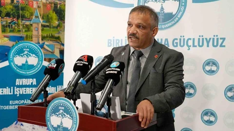 Kayseri'de Avrupa'da Artan Irkçılığa Tepki