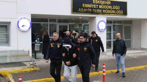 Eskişehir'de Fuhuş Operasyonu Gerçekleşti
