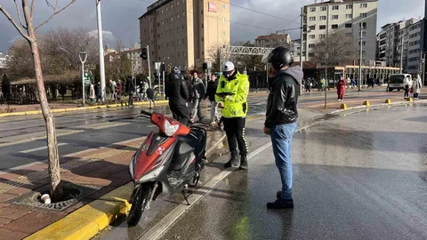 Eskişehir'de Motosiklet Denetimi Yapıldı
