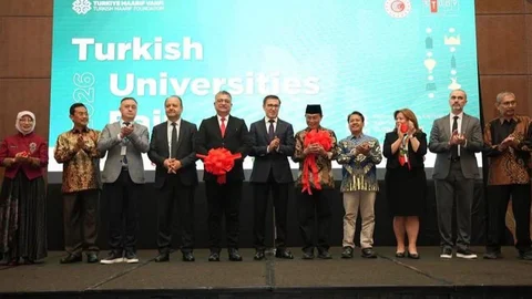 Kütahya'da DPÜ'nün Endonezya Temasları