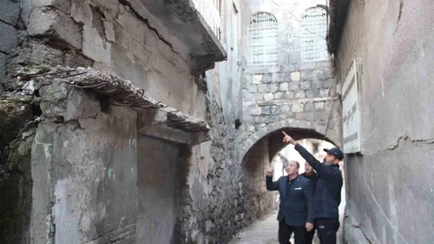 Cizre'deki Tarihi Kemerli Ev Tehlikede