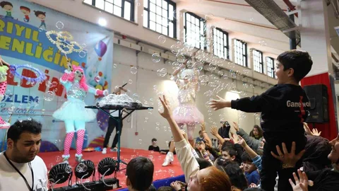 Aydın'da Yarıyıl Karne Şenliği