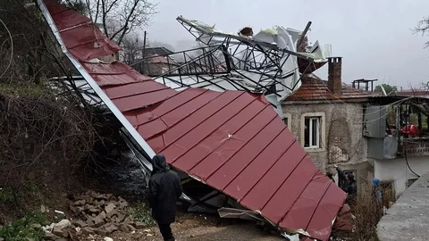 Aydın'da Fırtına Uyarısı Yapıldı