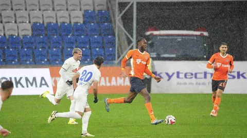 Başakşehir Çaykur Rizespor Maçı 2-2 Beraberlikle Sona Erdi