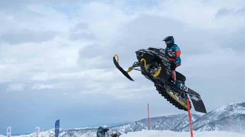 Rize'de Kar Motosikleti Şampiyonası Başladı