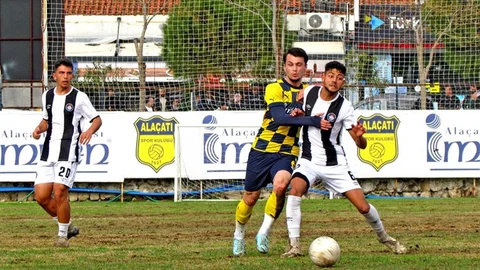 İzmir'deki Süper Amatör Derbisi Berabere Bitti