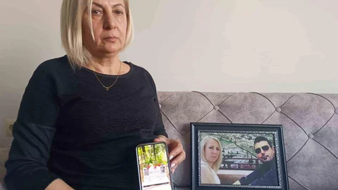 Hatay'da Depremden Kurtulan Kadın