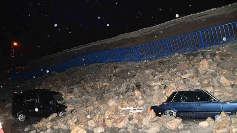 Hatay'da İstinat Duvarı Çöktü