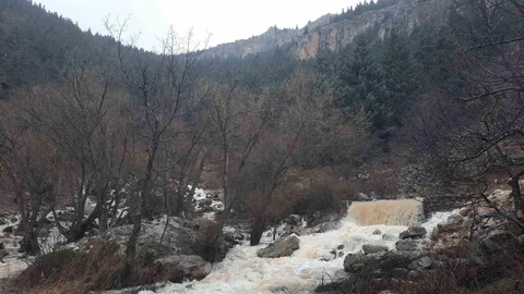 Konya'da Aygırdibi Kaynağı Erken Coştu