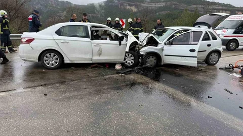 Antalya'da Kaza: 6 Ölü, 6 Yaralı