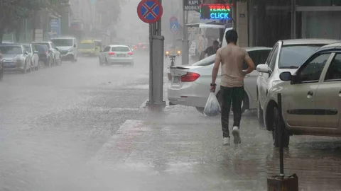 Kocaeli'de Kuvvetli Yağış Uyarısı